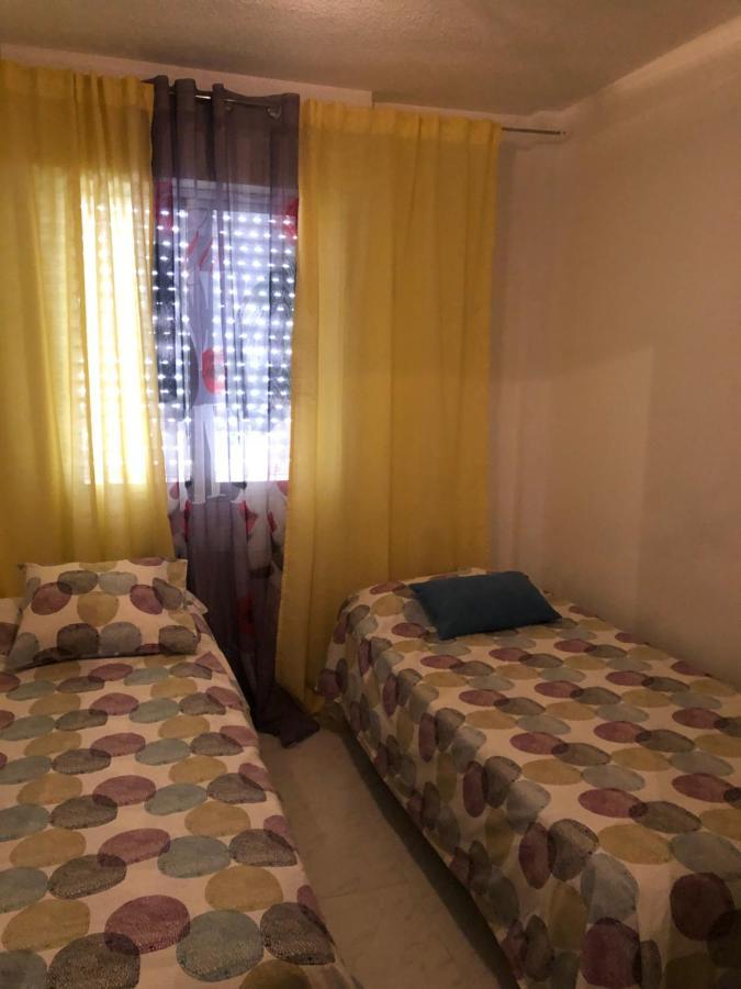 Appartamento Caribe Alcalá de Henares Esterno foto